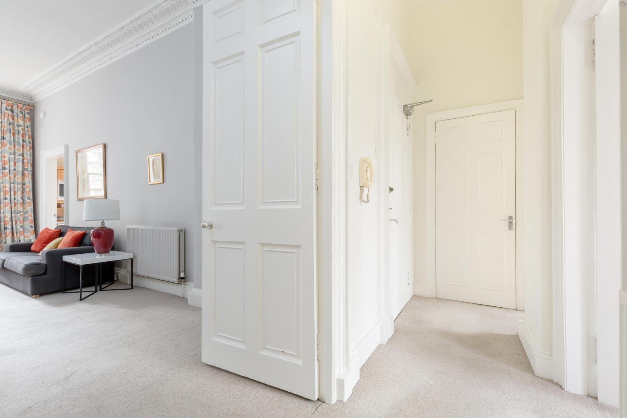 Light And Spacious 2 Bedroom Flat In Heart Of EDI Exterior foto