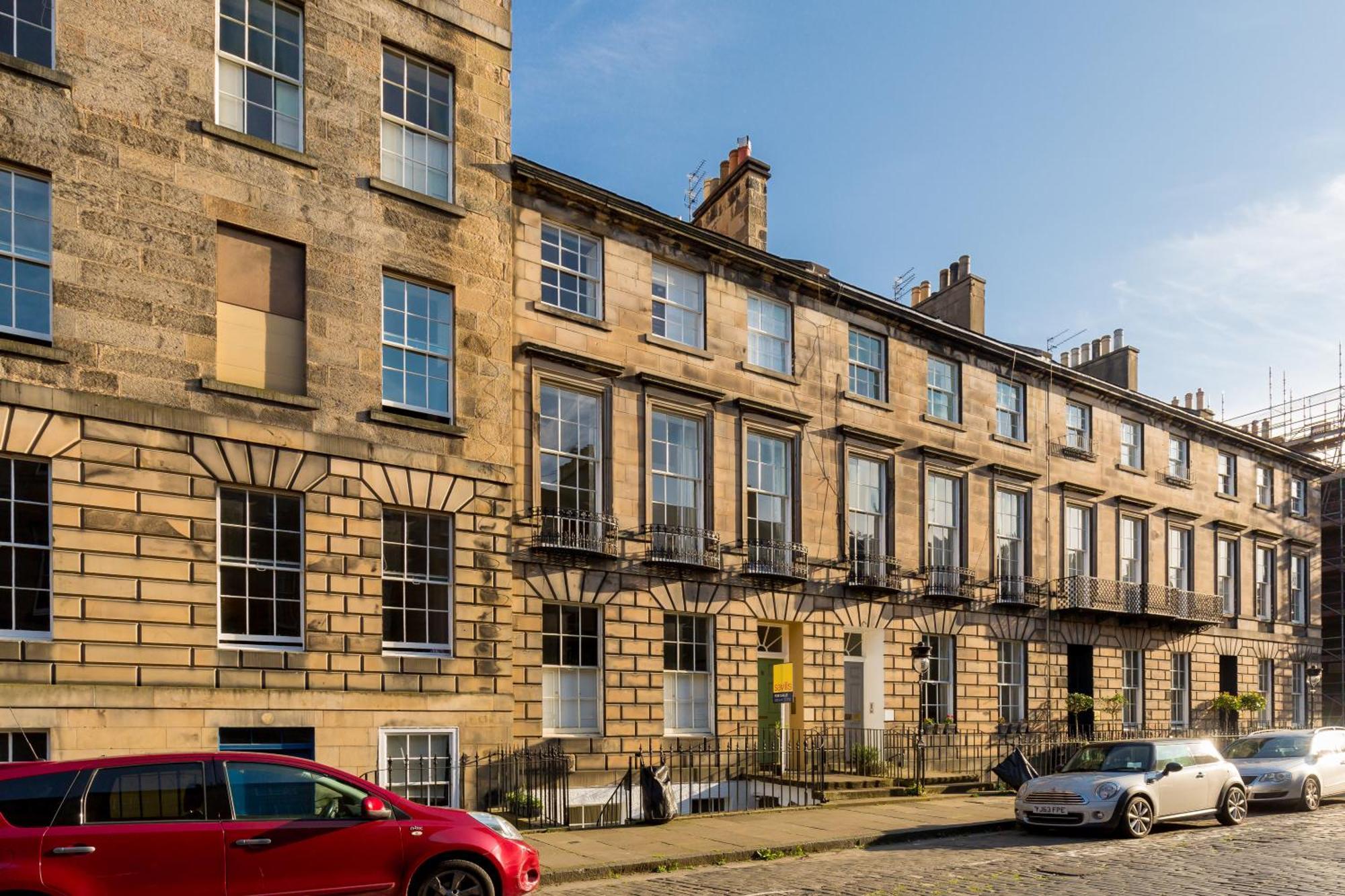 Light And Spacious 2 Bedroom Flat In Heart Of EDI Exterior foto